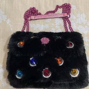 Excellent soft fur Kurt Geiger cross body